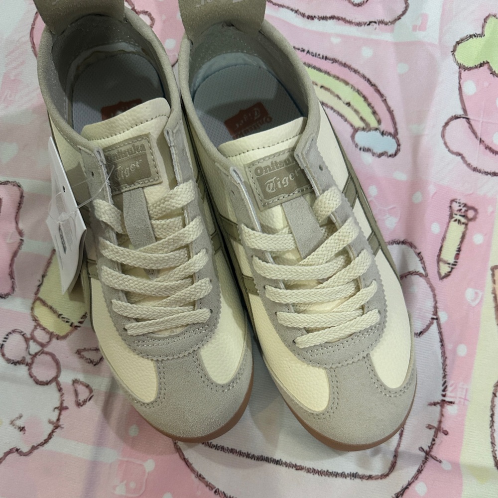 Onitsuka Tiger Beige and Cream Mexico 66 Sneakers - Picture 2 of 8